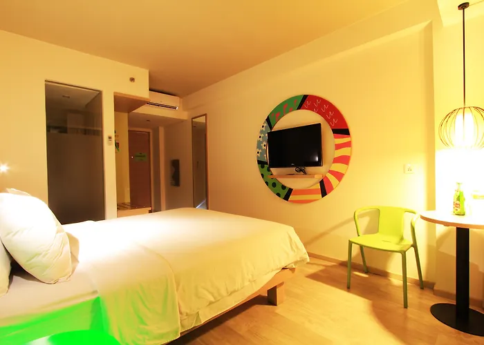 Maxonehotels At Bukit Джимбаран