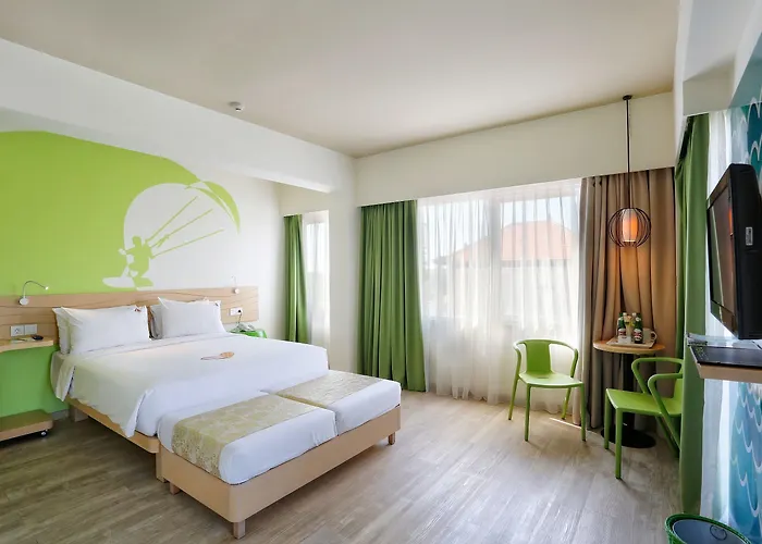 Отель Maxonehotels At Bukit Джимбаран