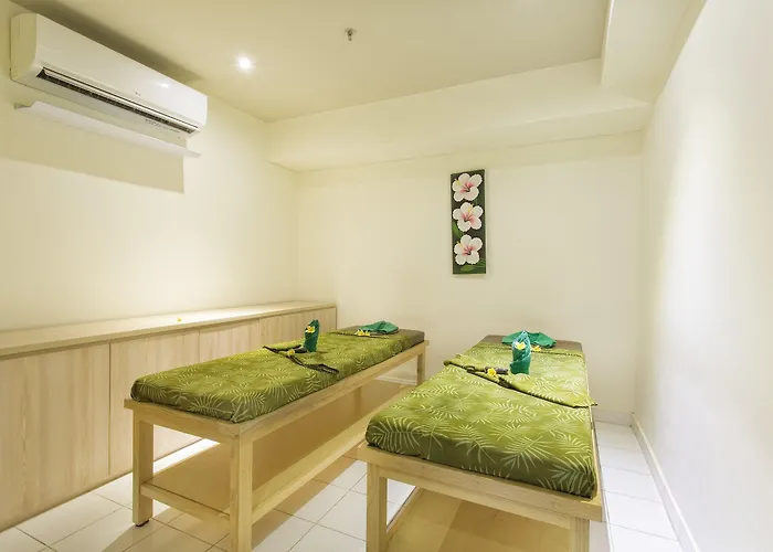 Maxonehotels At Bukit 3*