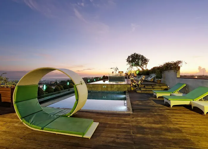 Maxonehotels At Bukit Отель Джимбаран
