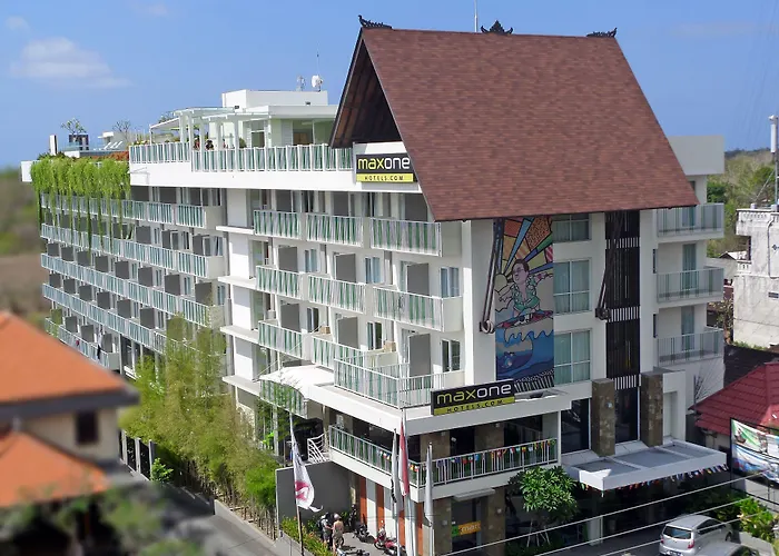 Maxonehotels At Bukit Отель
