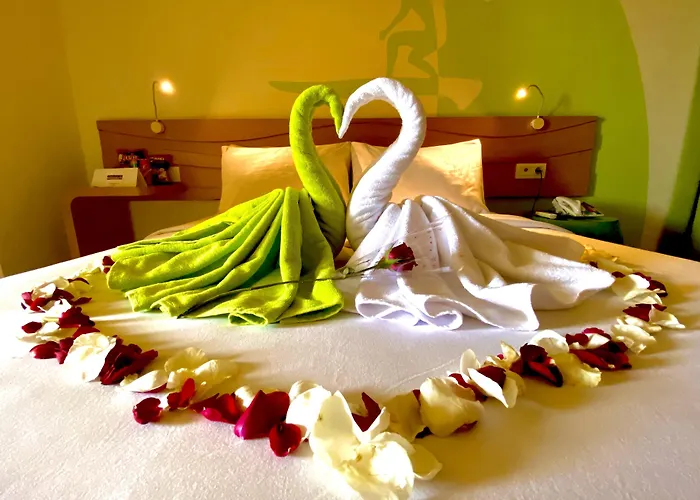 Maxonehotels At Bukit Джимбаран