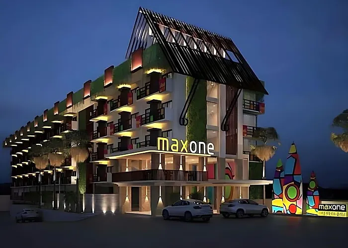 Maxonehotels At Bukit Отель Джимбаран