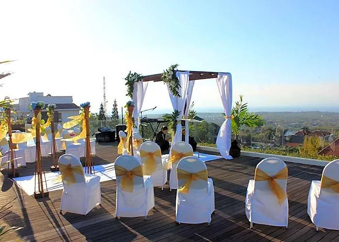 Maxonehotels At Bukit Отель 3*