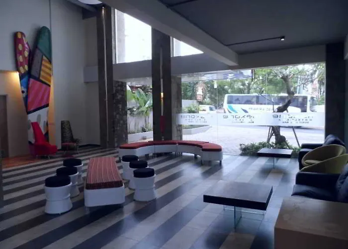 Maxonehotels At Bukit Отель